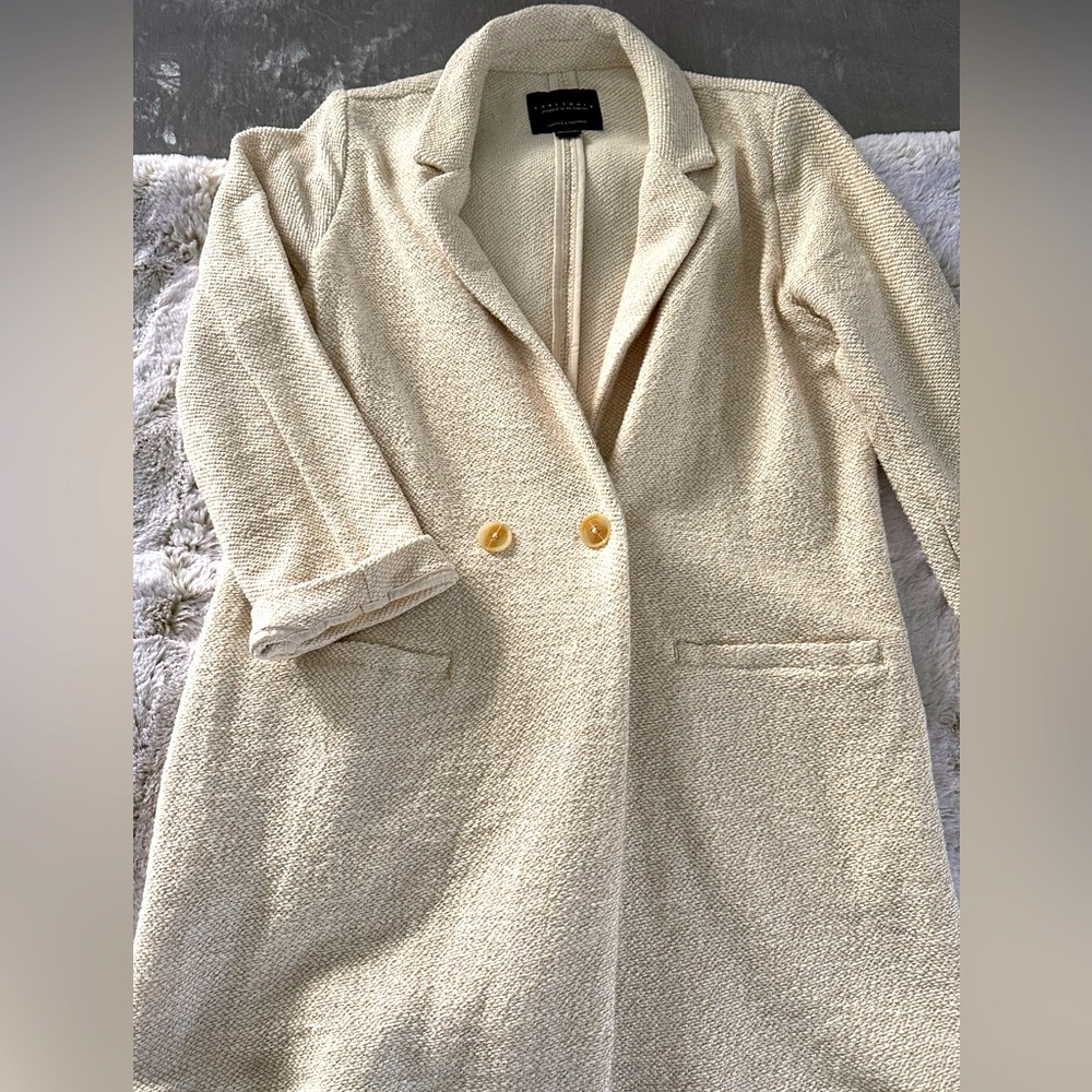 Long knit blazer